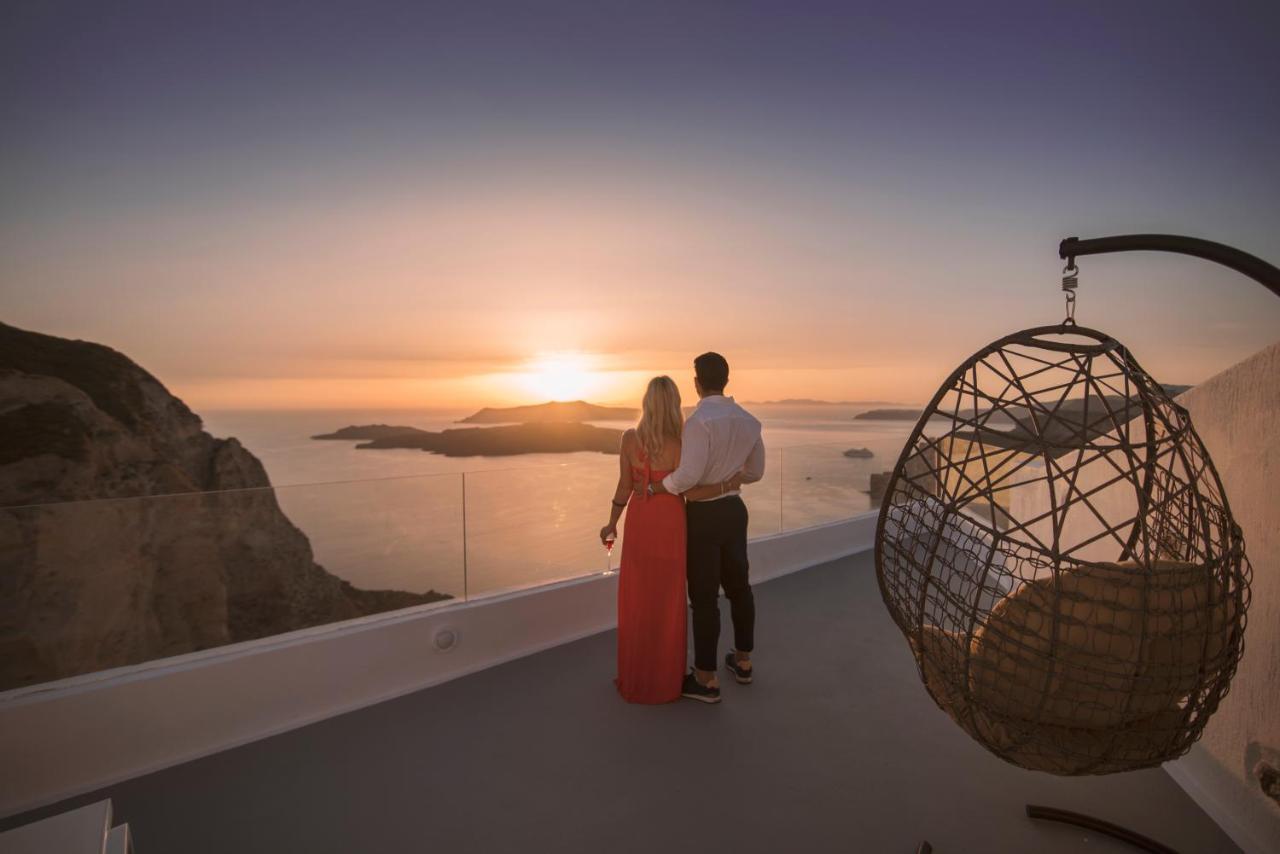 Symphony Suites Santorini Pýrgos Exterior foto